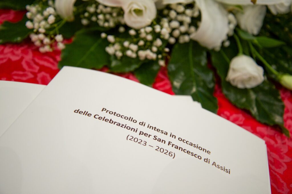Al momento stai visualizzando Firmato il Protocollo d’Intesa per le Celebrazioni Francescane 2023-2026
